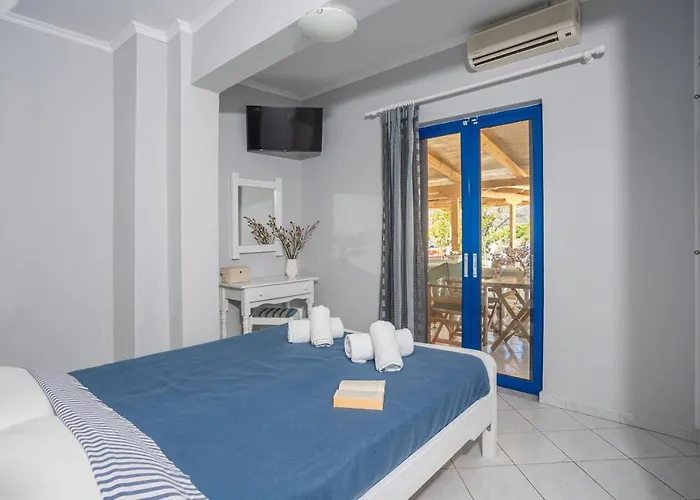 Orange بيت ضيافة